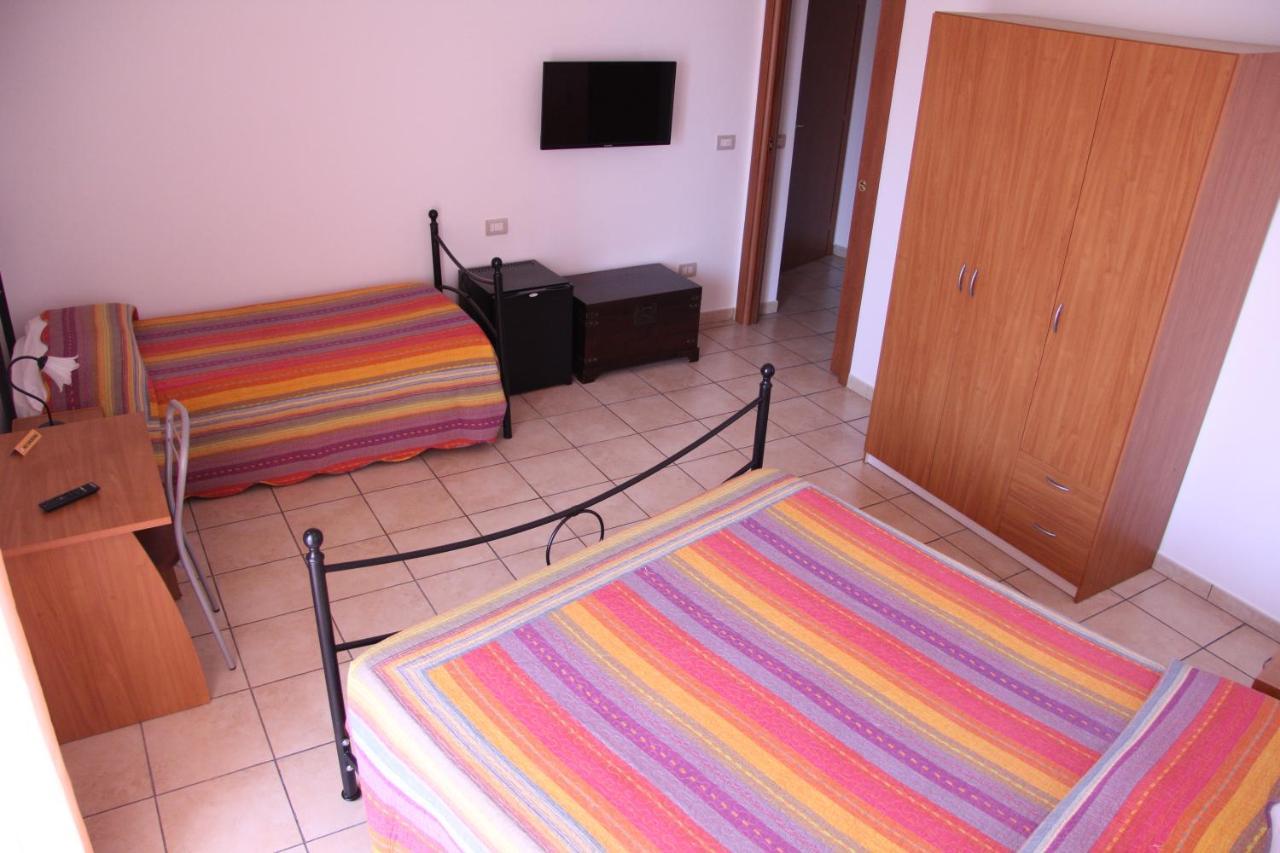 Fragolina B&B Furci Siculo Εξωτερικό φωτογραφία
