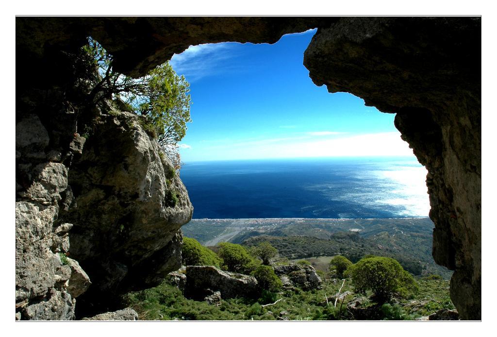 Fragolina B&B Furci Siculo Εξωτερικό φωτογραφία